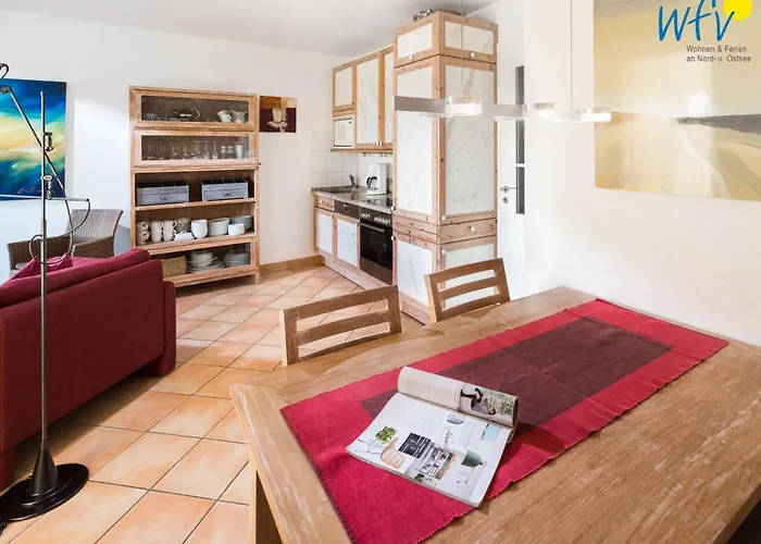 Haus Ebbe Und Flut A - Deichlaeufer * 유이스트